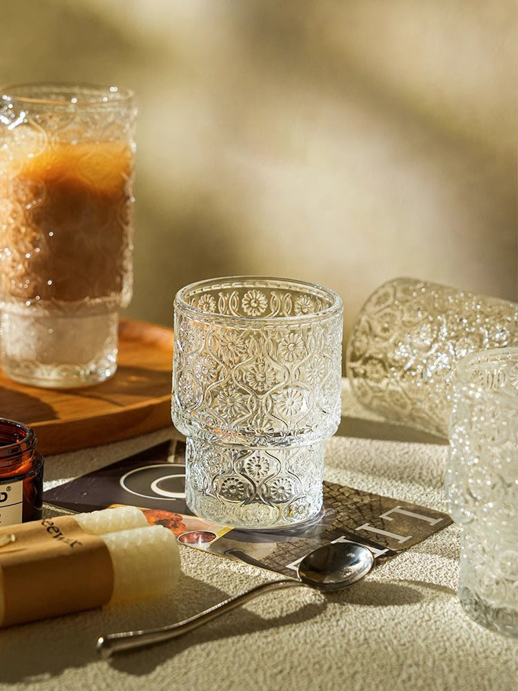Niche medieval relief glass bubble juice cup beer cup | locust flower