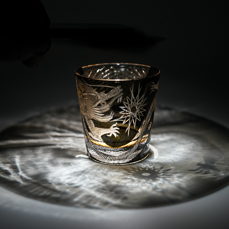 Year of the Dragon limited edition, black dragon cup, hand-carved foreign wine cup, whiskey glass, lead-free crystal glass, high-end.