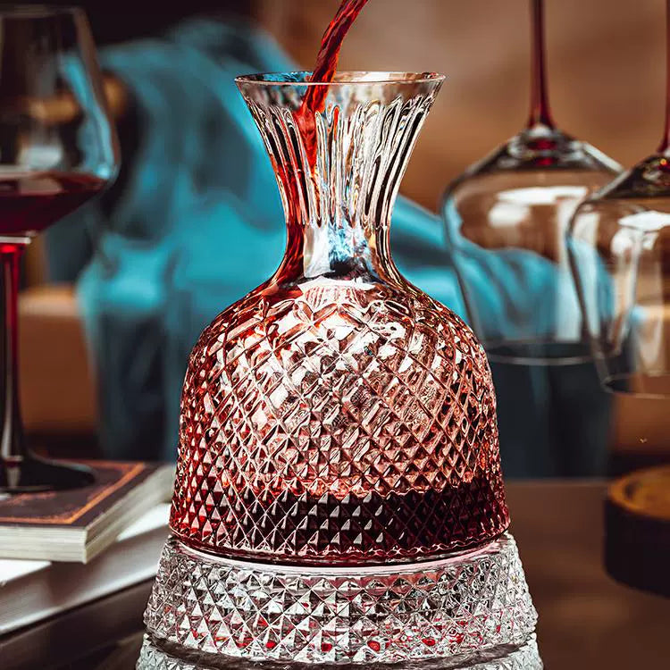 European high-end red wine glass rotating crystal wine decanter wine set