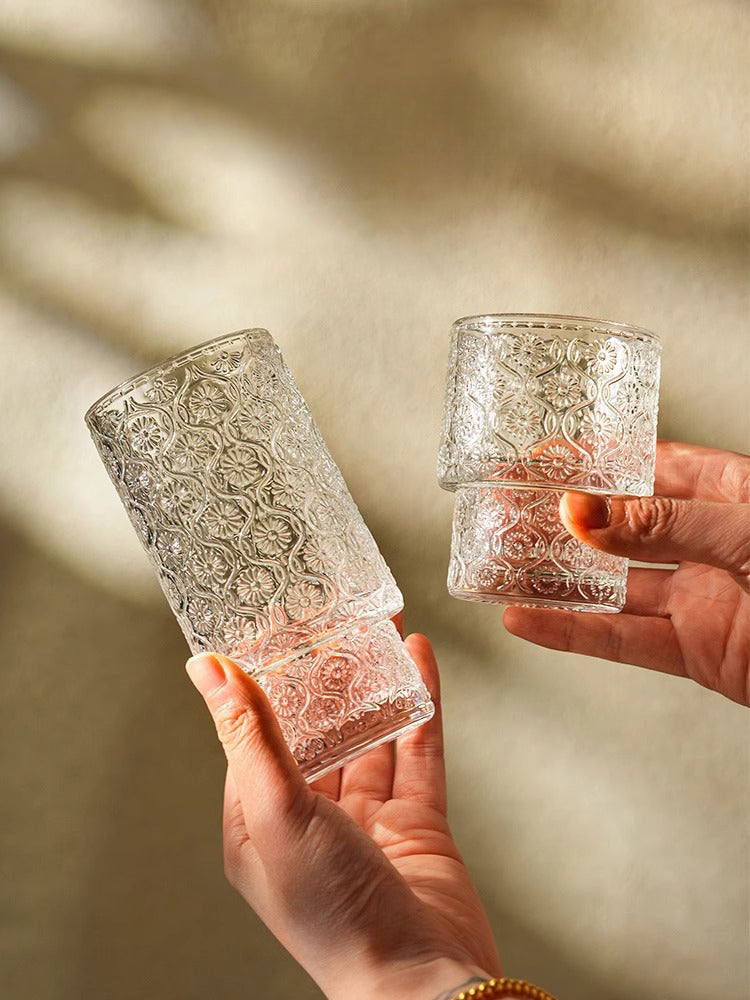 Niche medieval relief glass bubble juice cup beer cup | locust flower