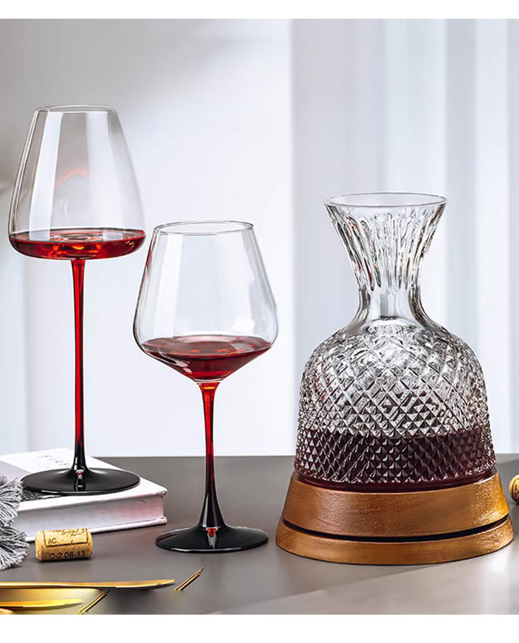 European high-end red wine glass rotating crystal wine decanter wine set